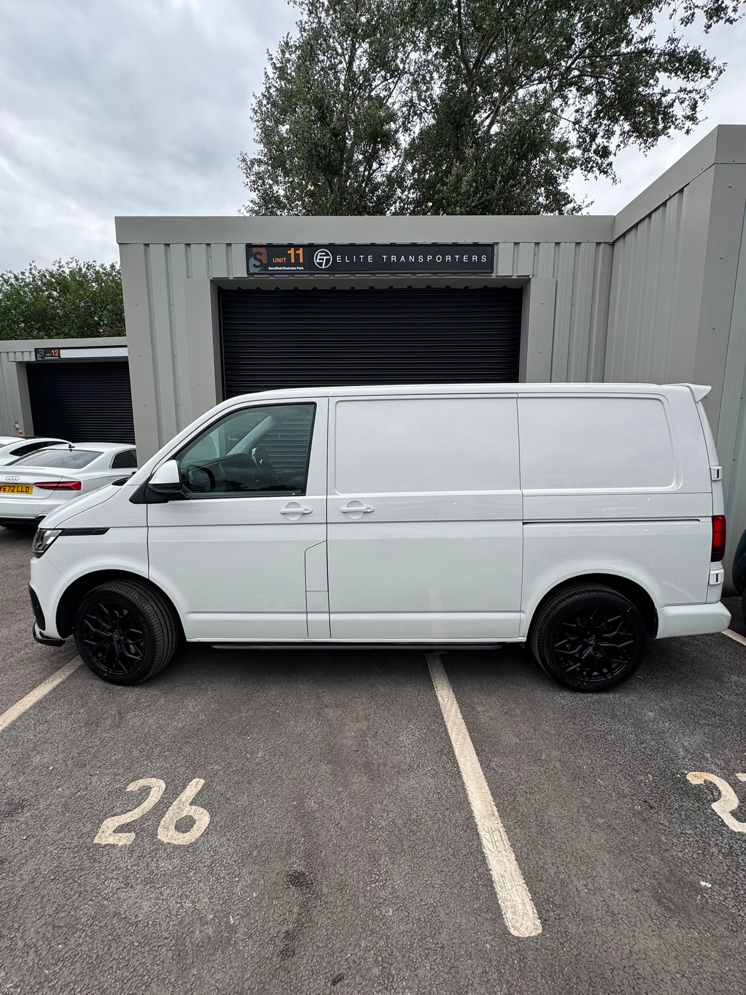 2021 VW Transporter T6.1 Candy White — three-quarter front